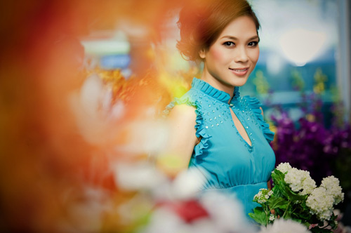 Mỹ Tâm rực rỡ hoa tươi !!! (VIET media)